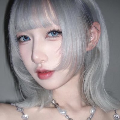 Qian21204's profile picture. 19y Cosplay&Daily 🖤IG/____qqian                 中文 ｜Eng  | 日本語