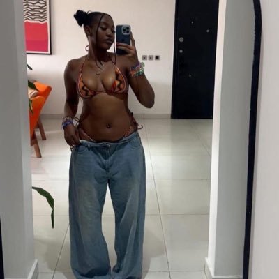 mudcatzzt's profile picture. Overthinking, Soft smiles .