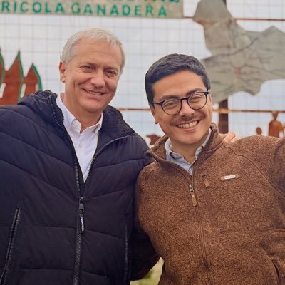 fdopena's profile picture. •Papá 👭 •Profesor universitario 👨🏻‍🏫 • Administrador Público UdeC - Magister Filosofía Aplicada U. Andes 📚 • Militante @p_republicano Biobío 🇨🇱