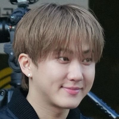 cmflxhan's profile picture. ヾ˙ﾉ 23y d/ela ☆ bin: 'no one, nobody can stop me'