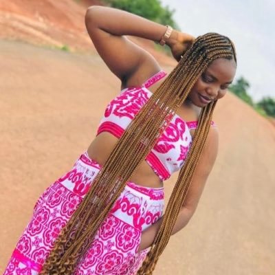 Fola871's profile picture. Chelsea 💙 Crypto Yoruba Babe. if you abuse me, I’ll curse you.