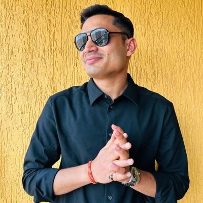 raagkr's profile picture. Good Vibes Only 😇 | | Never Settle ⚡| | #stufflistingsarmy ♥️🫶 | |