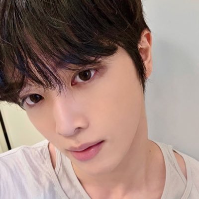 hmshuji's profile picture. 