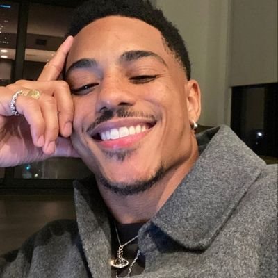 piedengo's profile picture. “Tem uma lição aqui, mas não sou eu quem vai entender”