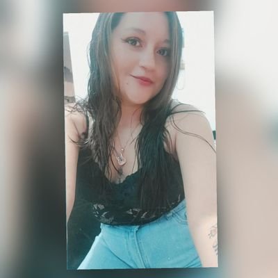 darksidepink's profile picture. @MillosFcOficial 🇨🇴 Me dejarás dormir al amanecer, entre tus piernas 🎶🎸 
https://t.co/kMw8O1jGKP