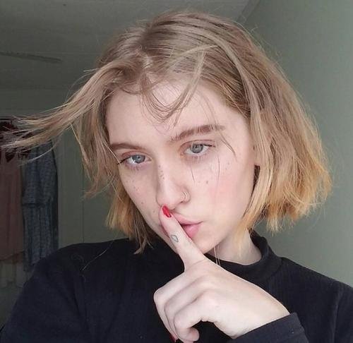 Venukum57636156's profile picture. 