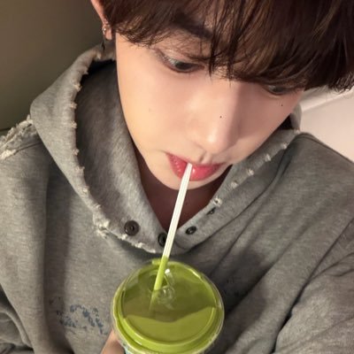 soobtis's profile picture. ☆*ੈ✩‧₊˚