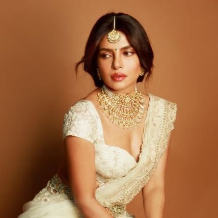 Asritha_4005's profile picture. Muzicc ante interest sir 🌝🎶 | sunday. T+L | 1D🪄 | Growing and Glowing ✨🌙 | Dua Stan ❤️ @SpaceX 🚀