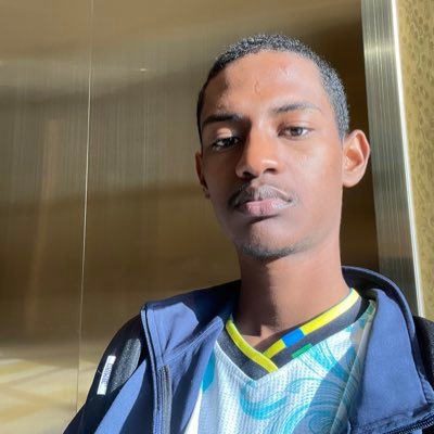 NAZIROKLM's profile picture. 🇰🇲 DANS L'ADN.