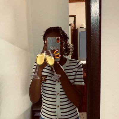 Officialfrydah's profile picture. Don't be so hard on yourself, okay!