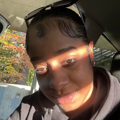 littleleja's profile picture. 