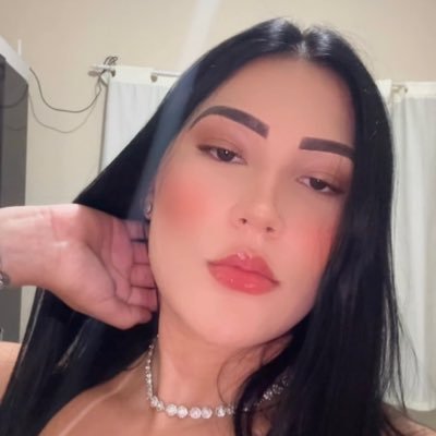 nicolesousaaa's profile picture. 