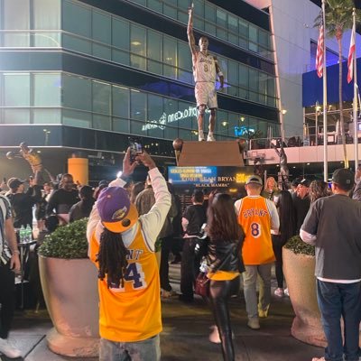 stillKEEZ's profile picture. Sports Fanatic | Travel .. nun too major