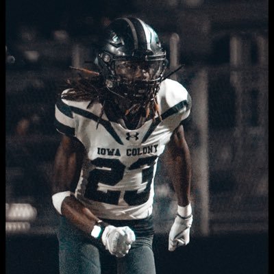 dylan_factor's profile picture. 1 6’1 165 2029 Safety DB/ATH NCAA#2503527152 FBU 9th grade All American Iowa Colony High Varsity Football https://t.co/4CDRsP0a20