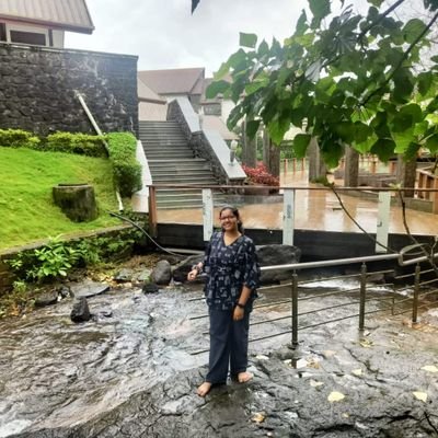 BhavyaSR133725's profile picture. 