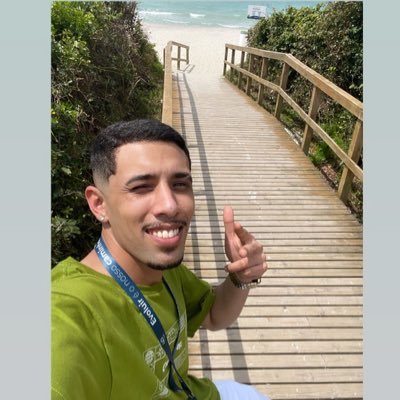 foradearea_'s profile picture. Me protege aí de cima, que aqui em baixo é só maldade. 🙏🏾 @Coritiba