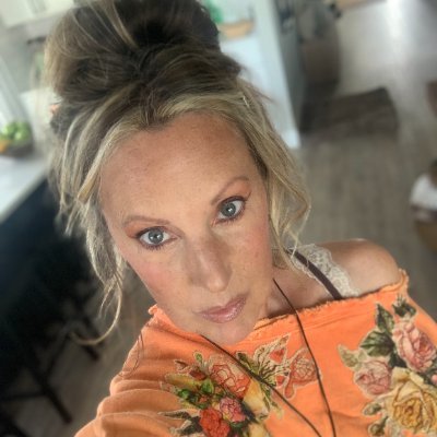 b_talisa's profile picture. you can’t handle the truth …