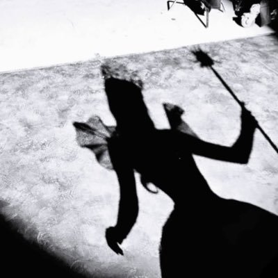 whygelosa's profile picture. arianator since 13’