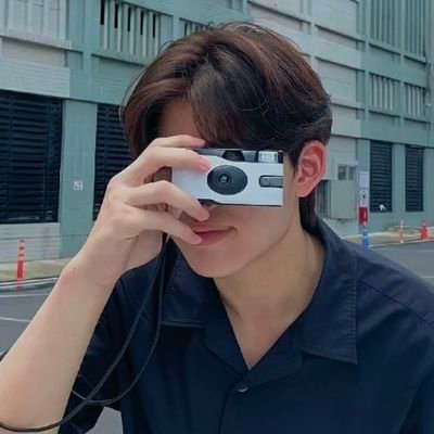 ice_land44's profile picture. 🏷K-POP SHOP 
—BTS 💜
—tickets live sales 📥 for 🎫 dm ,tickets resell
—local and interfans 💌
—leave feedback after purchase 🏷