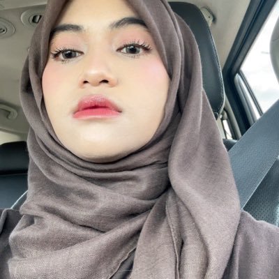 larrysiang's profile picture. all’s well that ends well