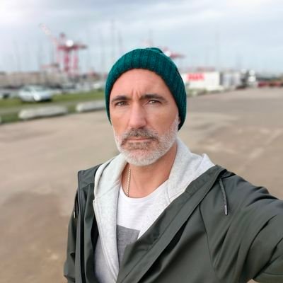 xavimeloo's profile picture. Para falar bem não contem comigo!