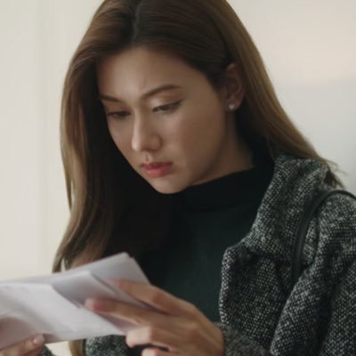 khunjassy's profile picture. 