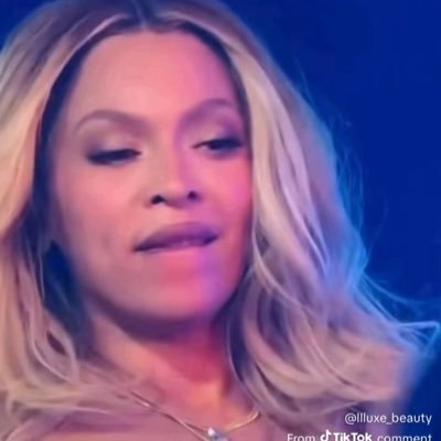 ___Brownbaddie's profile picture. 