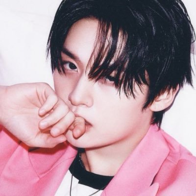 minhotequila's profile picture. #아이엔 + #리노’s gf.