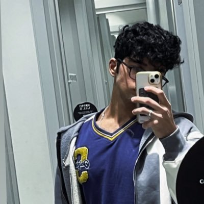 r1cism's profile picture. If i ever took steroids and get Dumb i would still be smarter than u