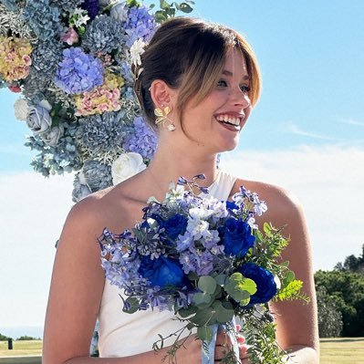 amorsisulcuore's profile picture. La corazza non serve se poi ti brillano gli occhi. •Outer Banks|| •Aron Piper • Nicole Wallace • Jacob Elordi • Vinnie Hacker • Rudy Pankow • JannikSinner