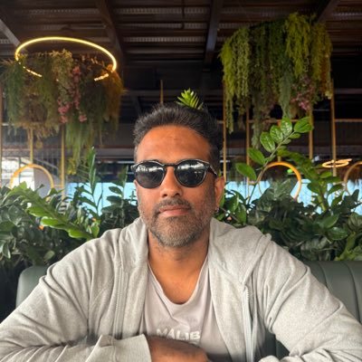 naveeMNV's profile picture. All unsaid & yet undone!!!!!