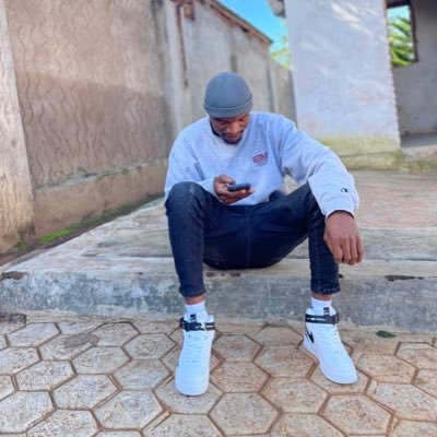 chisi_chisi2's profile picture. Be smart, stay smart, work smart 💯 👌 😎chelsea fan through n through, 💙  is the colour💫🗨💦