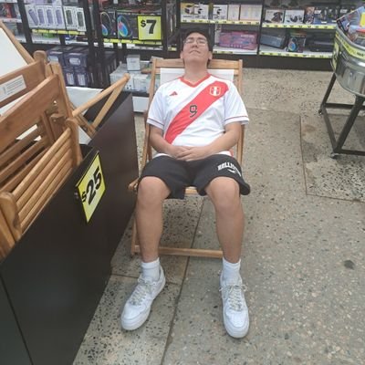 HectorNYC76's profile picture. GOD FIRST ✝️
BELIEVE ⚽️ 
COMMON SENSE 🇺🇸     
🇵🇪 🇦🇷