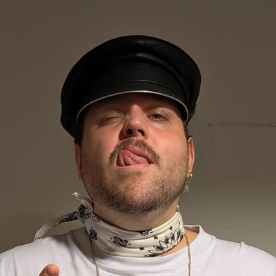 BigDaddyKarsten's profile picture. For bookings and business: caroline@profilemanagement.no ⭐
Stream Jordbær & Champagne ⬇️