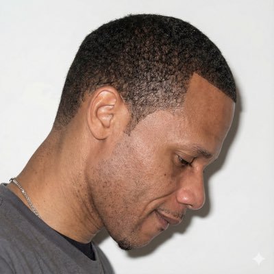 DJKalerado's profile picture. 