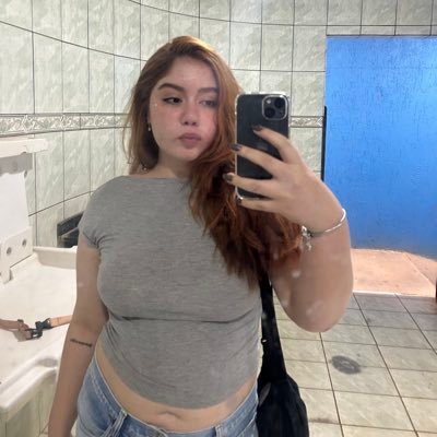 happyfingersz's profile picture. 