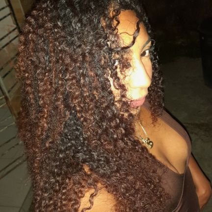 Be4ttrixz's profile picture. essa boneca chora bebe e tuitta