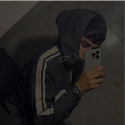 Tobigonzalezzz_'s profile picture. turromantiko