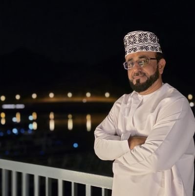 Dr_AliAlHamdi's profile picture. هذه المنصة شخصية وليست رسمية. اقدم فيها أفكاري وفق رؤيتي الشخصية ولا ألزم به أحد. أتحدث كمواطن وكرجل أعمال متمكن. ارحب بكل نقد بناء لفكري وليس لشخصي.