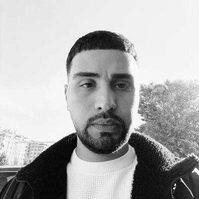 servecci's profile picture. Il faut avoir une raison de vivre.