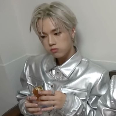 katouyau's profile picture. put a muzzle on me ill spit in your mouth