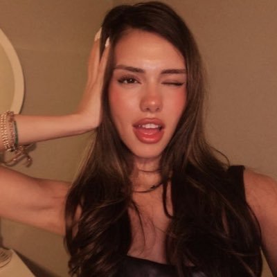 DantesQueen7's profile picture. “𝒚𝒐𝒖 𝒂𝒓𝒆 𝒕𝒉𝒆 𝒃𝒆𝒂𝒕 𝒕𝒐 𝒎𝒚 𝒉𝒆𝒂𝒓𝒕 𝑨𝒎𝒂𝒓𝒂” ⋆꩜｡ᯓ★𝄞₊✈︎ @IndyAmara77 . Livie🌟💜🇵🇸🇸🇩