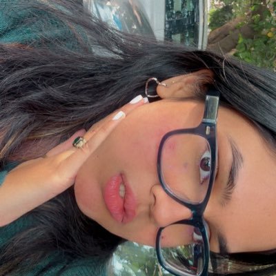 torturedpoetsan's profile picture. and we’re free to roam | @bombaesapphiree