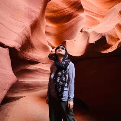 Orangesslc's profile picture. @StoryM.ai

Providing professional authors with value-generating AI writing tools designed for structured, long-form, and commercially viable content.