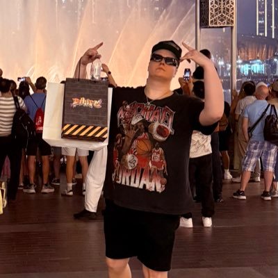 Sticky_Hand's profile picture. GIVE MY FKING HOUSE BACK!                    CULT EyE never sleeps. https://t.co/NJB9xHDtKd