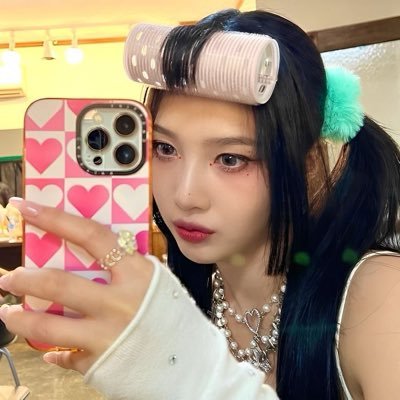 dumcedo's profile picture. cacareco #blogging 🍏🐛🌟🪱