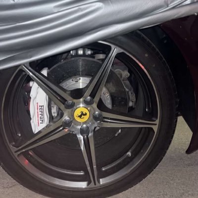 itsNahdude's profile picture. يتعافى المرء بعزلته