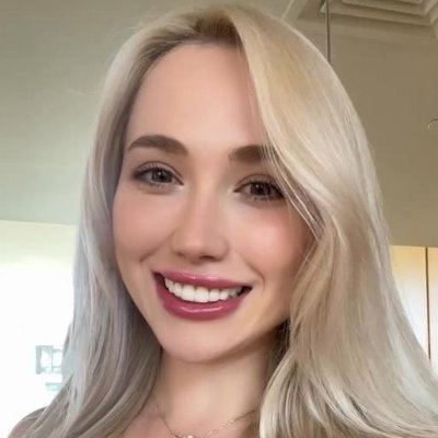 realrite_nae's profile picture. dog mom🐶
love traveling🌏
love yourself👸🏻
Love life🏡
fashion fanatic👗👠💄