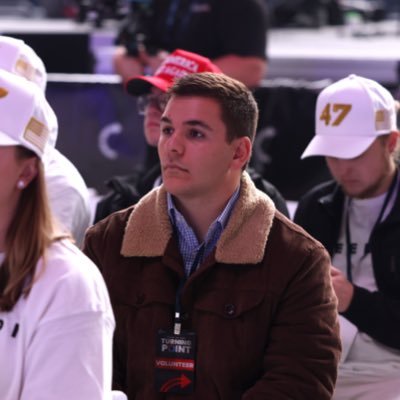 TonosKenneth's profile picture. Vice President of @OleMiss_tpusa
