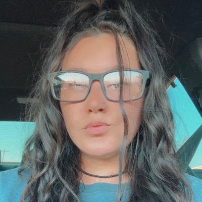 skyeehenn's profile picture. 